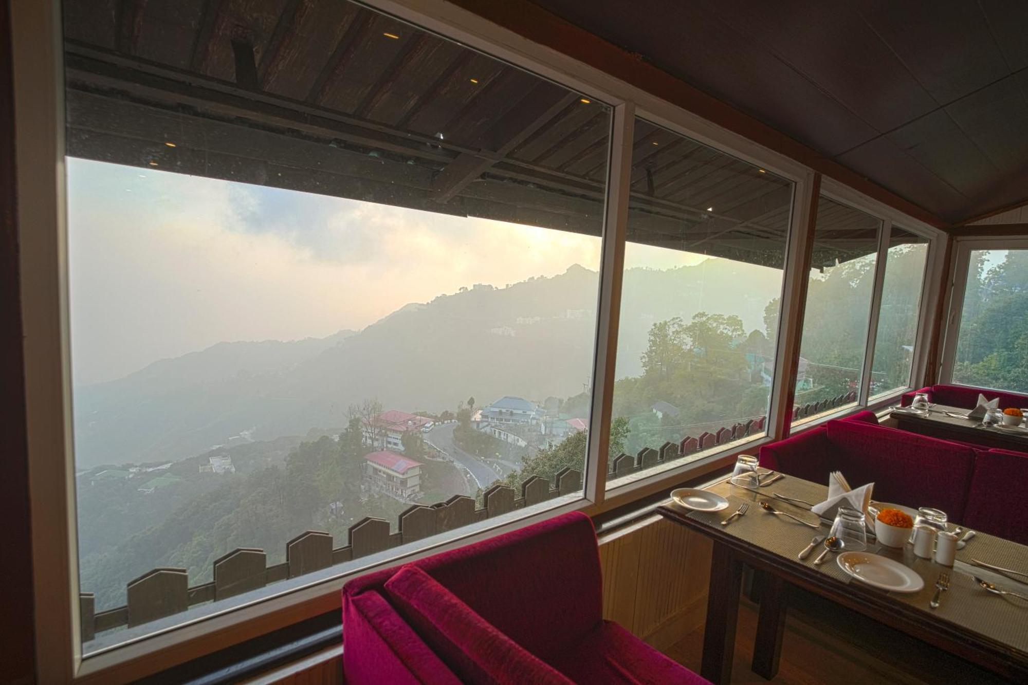 Yashshree Mussoorie Mall Road ภายนอก รูปภาพ